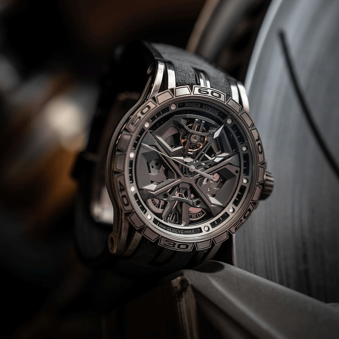 ROGER DUBUIS EXCALIBUR SPIDER MONOBALANCIER HURACÁN DBEX0748 Shop Roger Dubuis at Watches of Switzerland