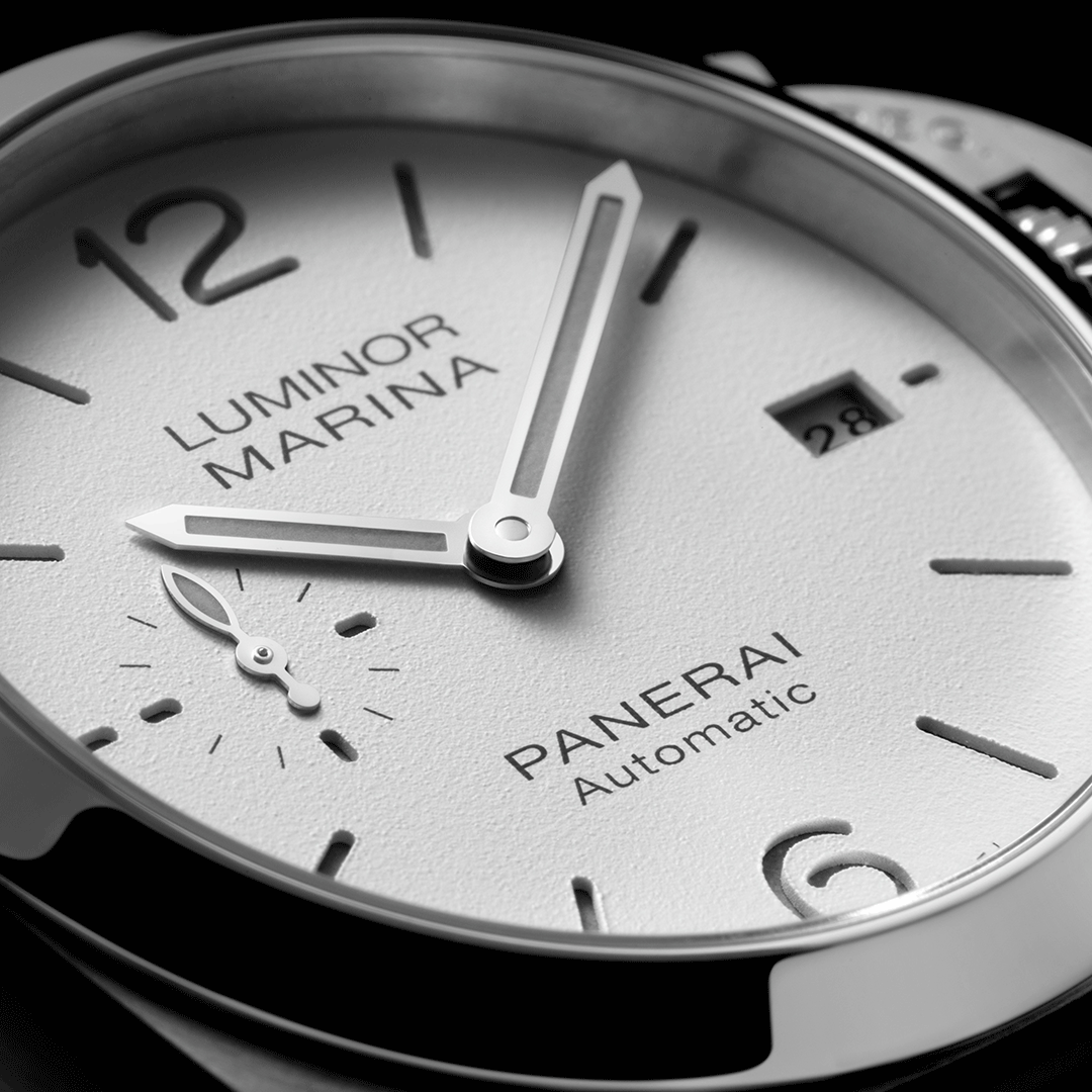 Panerai Luminor Quaranta PAM01371