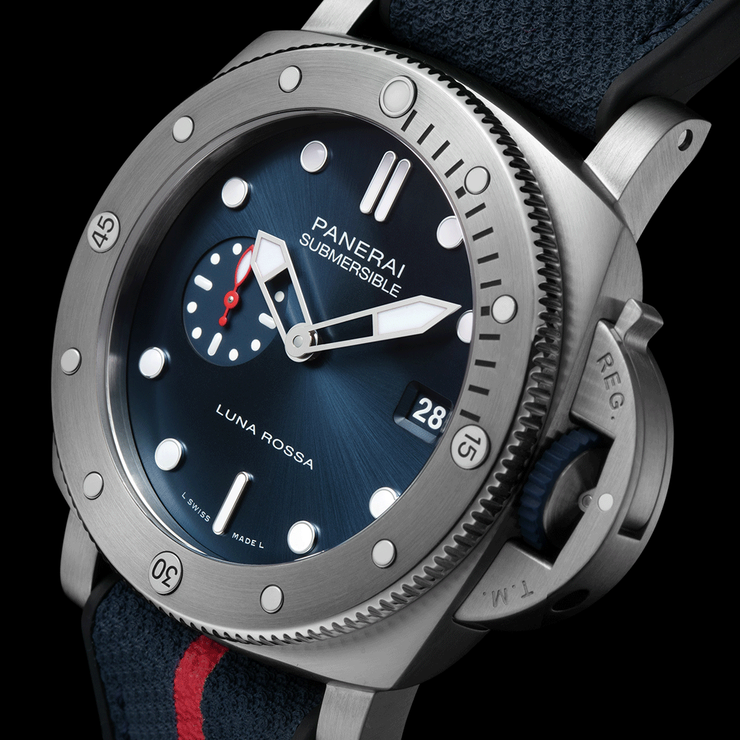 Panerai Submersible Quarantaquattro Luna Rossa PAM01391