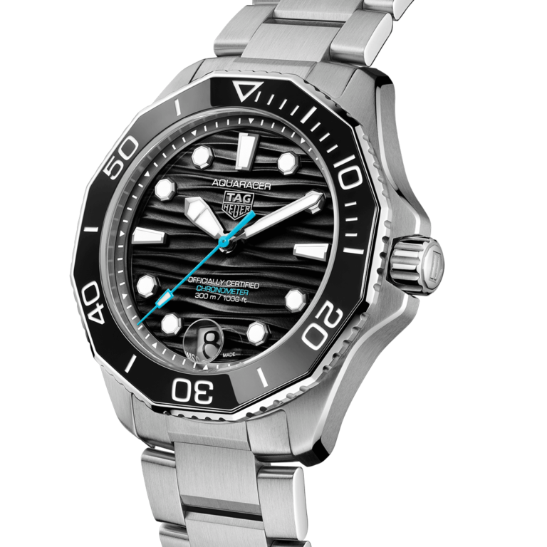 TAG Aquaracer Professional 300 Date WBP5110.BA0013